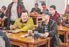 借帮手艺手段实现对非常环境动预警